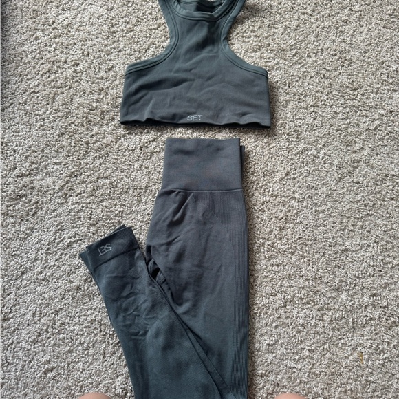 Set Active Workout Set - Picture 3 of 3